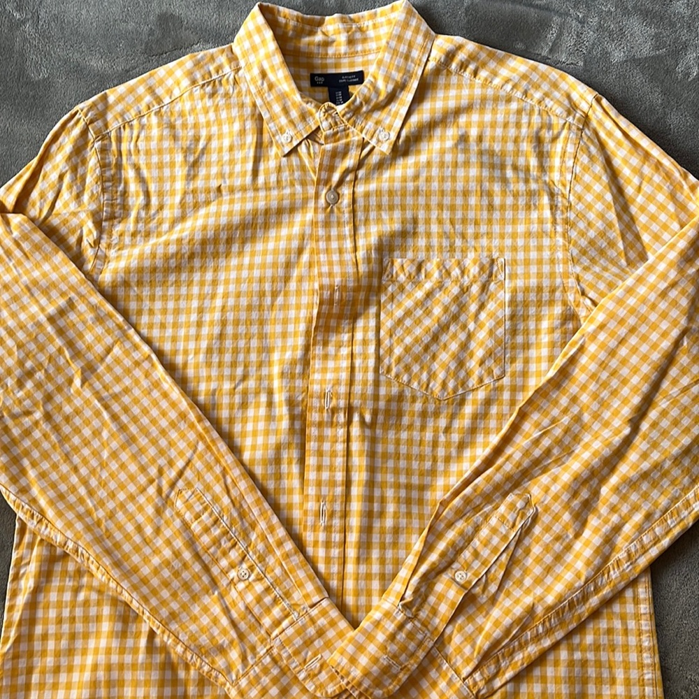 GAP Classic-fit Button Down Shirt in Gingham Size M